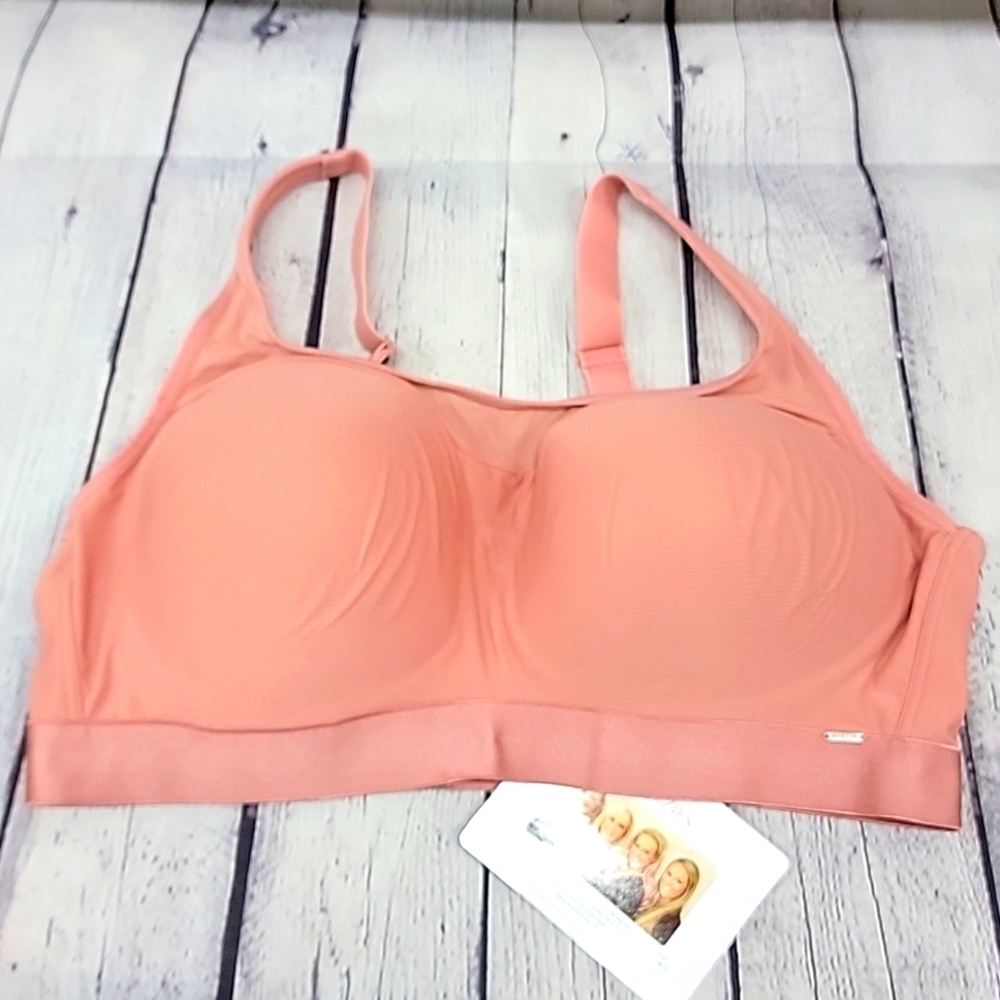 Breezies Mesh Comfor Support Bra, Melon, Size 42D NEW!
